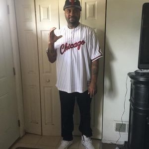 Meet your Posher, Derrick